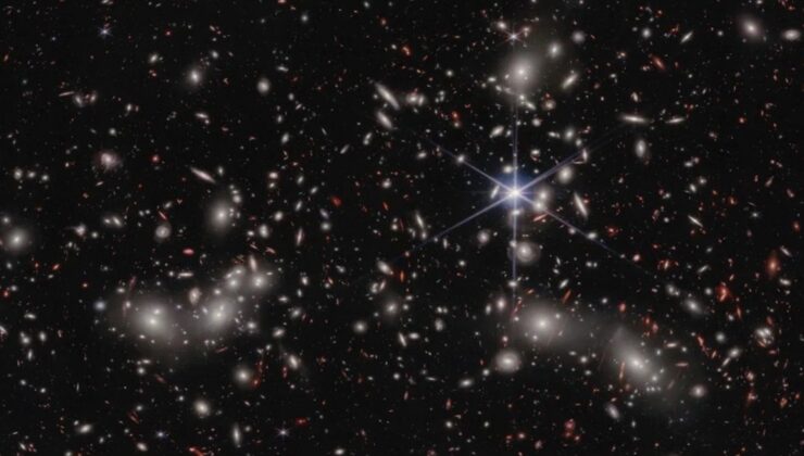 James Webb, bilinen en uzak galaksileri tespit etti!