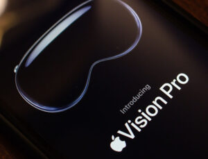 Beklenen an geldi! Apple Vision Pro için tarih ortaya çıktı!