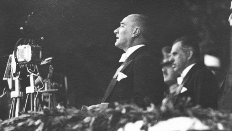 Yapay zeka ile Atatürk görüntüsü oluşturduk!