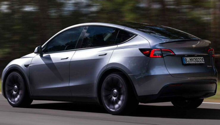 Tesla, altı koltuklu yeni Model Y üzerinde çalışıyor!