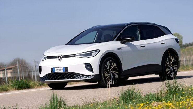 Volkswagen ID.4 üretimi durduruldu: Kapısı resen açılıyor