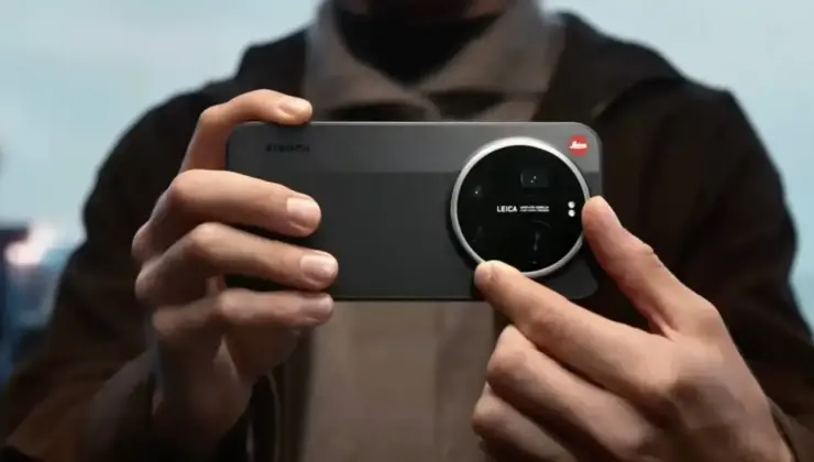Xiaomi 18 Pro Yapay Zeka Tuşuyla Geliyor