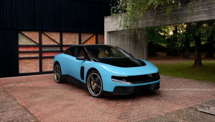 Ferrari Luce 78 Yıllık Geleneği Bozdu: İşte Birinci Elektrikli Ferrari!